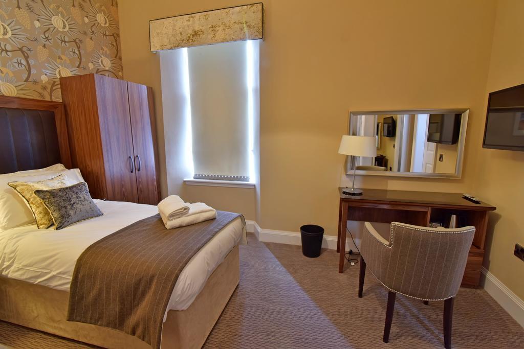 The Townhouse Aberfeldy - Rooms & Breakfast Стая снимка