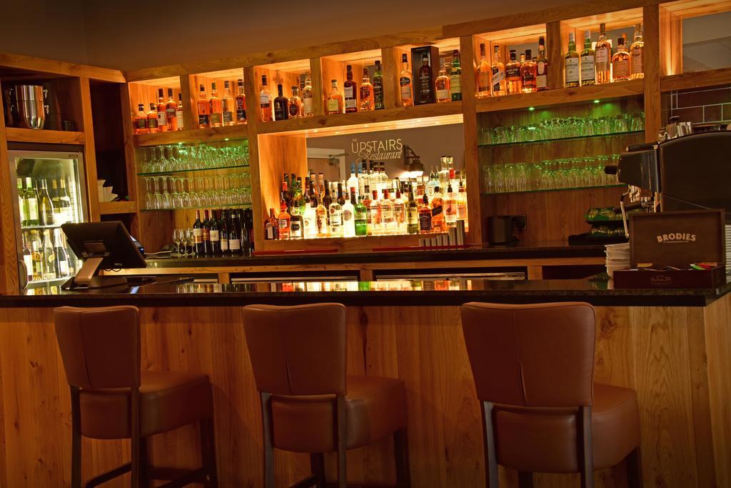 The Townhouse Aberfeldy - Rooms & Breakfast Екстериор снимка