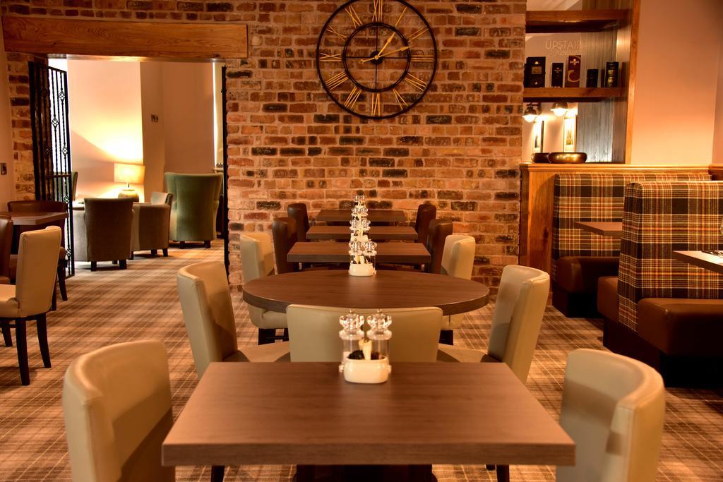 The Townhouse Aberfeldy - Rooms & Breakfast Екстериор снимка