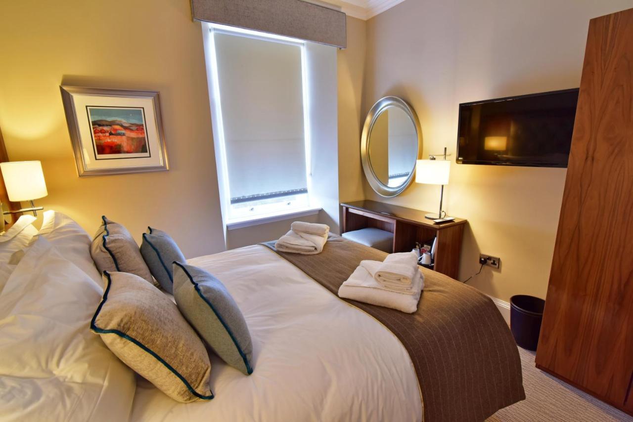 The Townhouse Aberfeldy - Rooms & Breakfast Екстериор снимка